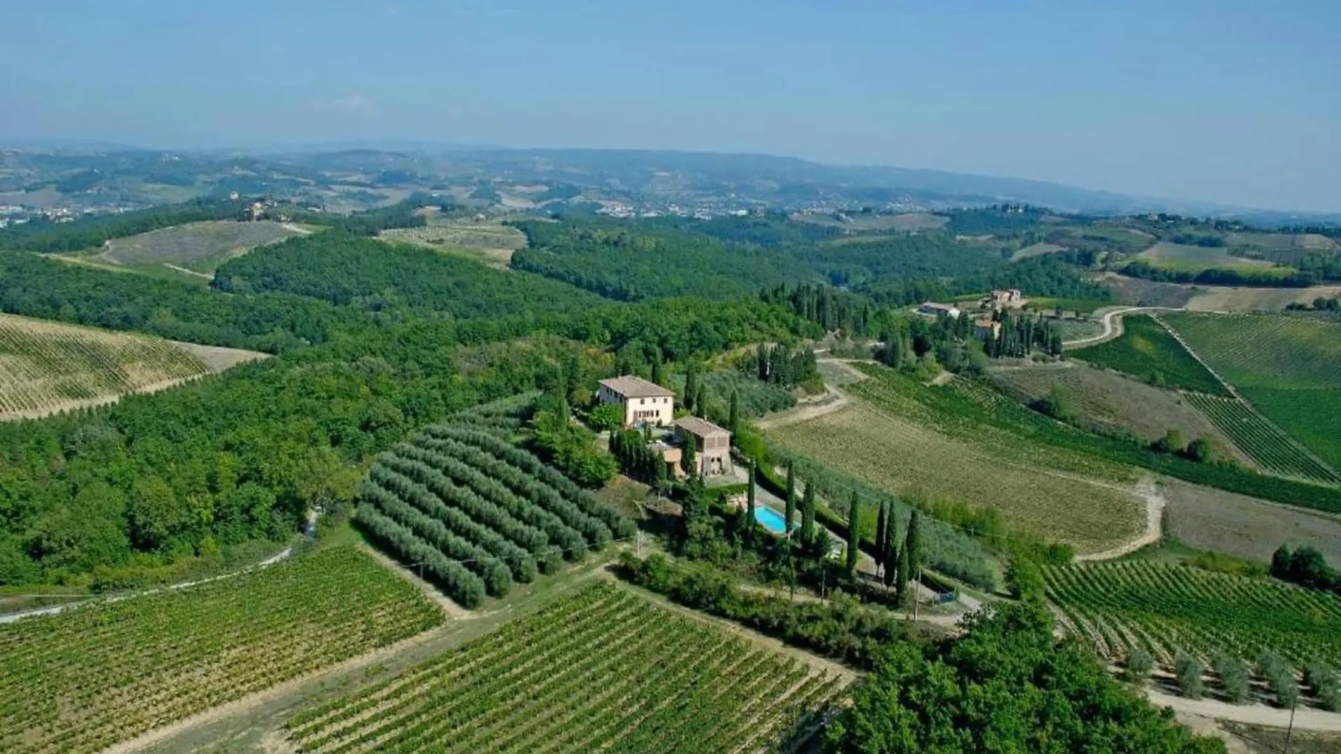 Boutique Cottage In Poggibonsi With Pool