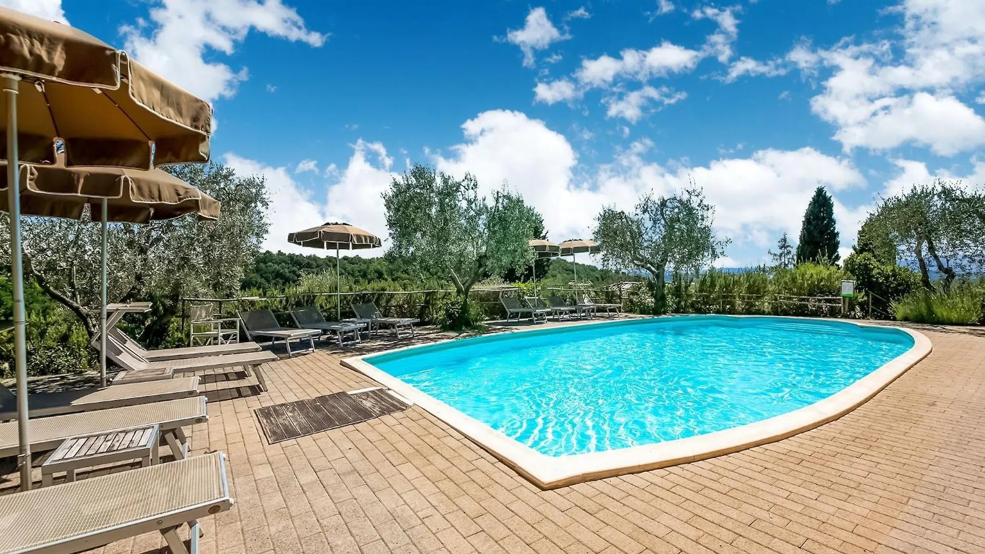 Boutique Cottage In Poggibonsi With Pool Holiday home