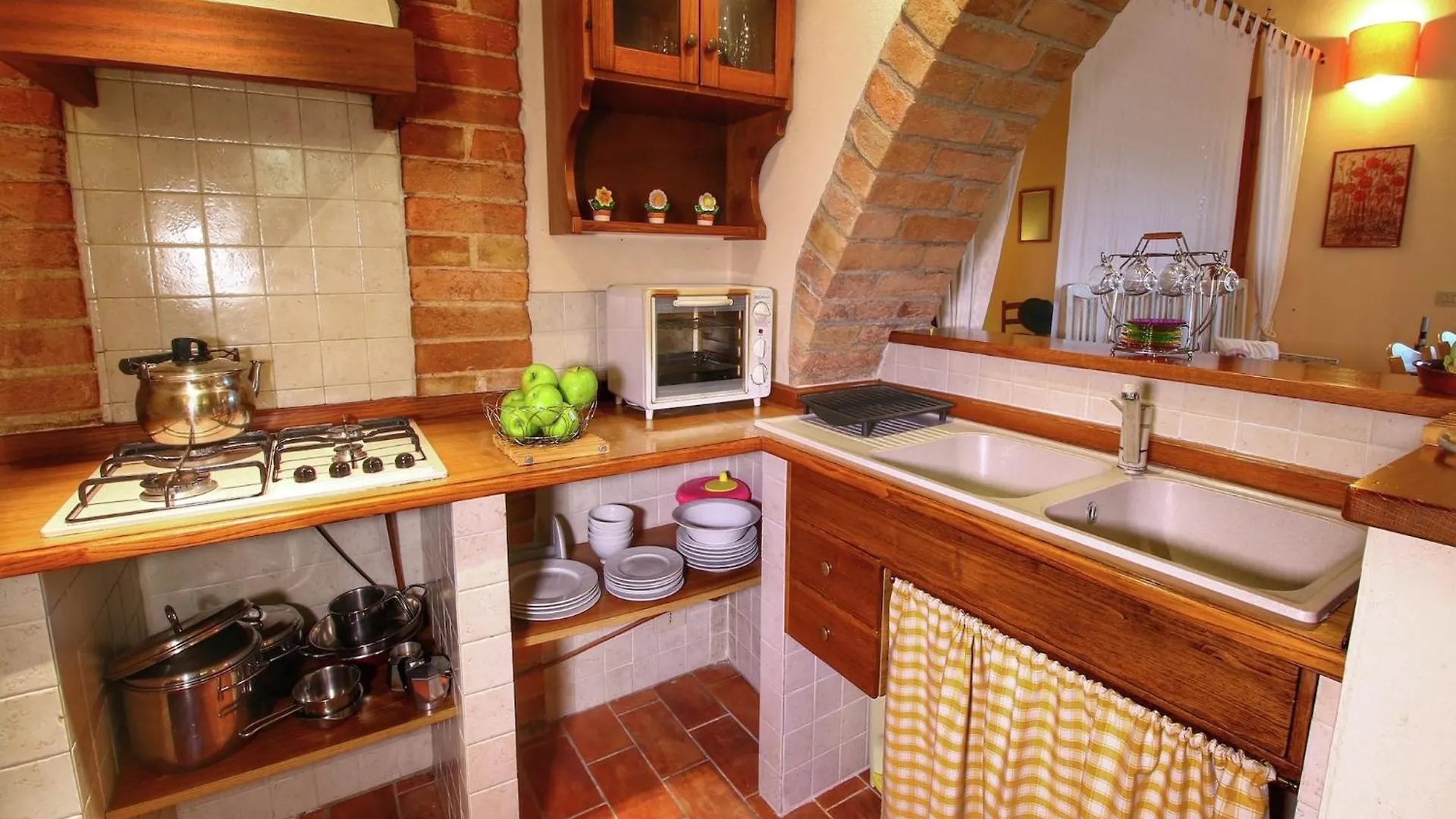Holiday home Boutique Cottage In Poggibonsi With Pool