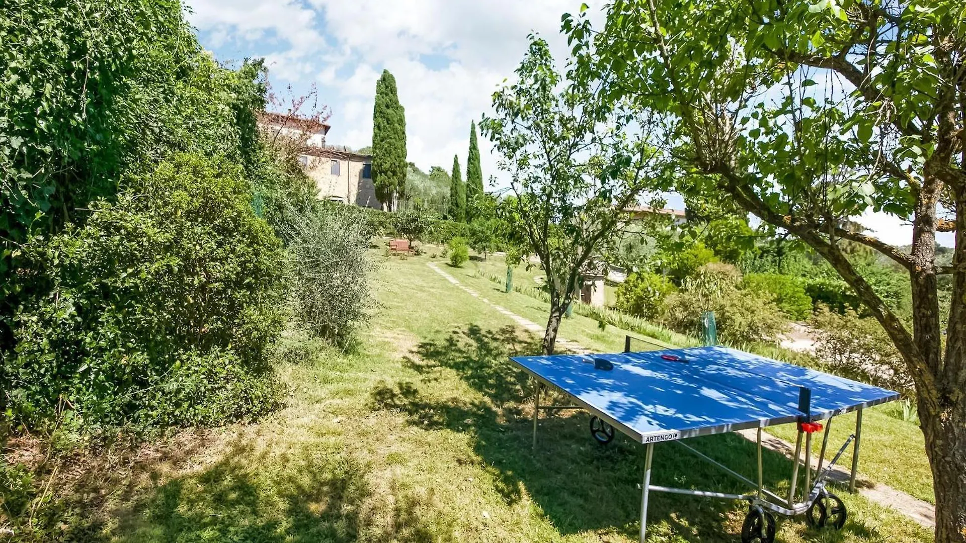 Boutique Cottage In Poggibonsi With Pool Italy